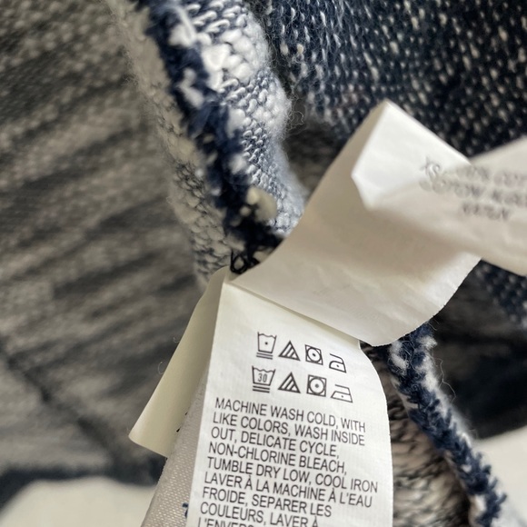 Lucky Brand • Lucky Lotus Softest Knitwear Sweater - Picture 6 of 6